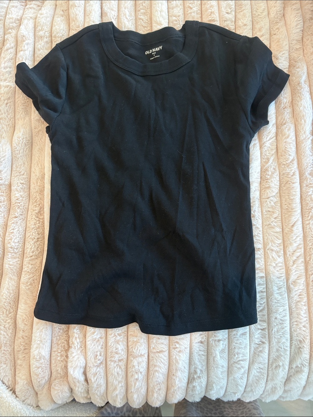 Old Navy Black Ribbed Short Sleeve Tee for Kids